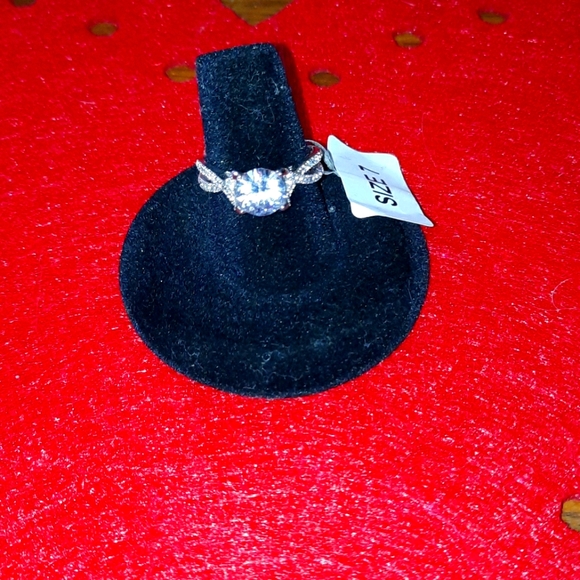 Charmed Aroma Ring Size 7 - Picture 1 of 2